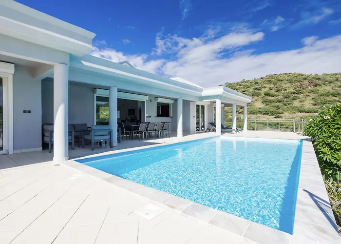 Villa Taiana