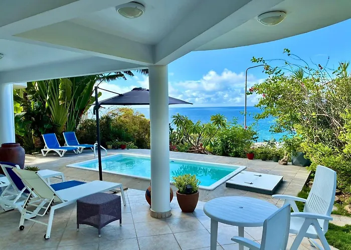 2 Bedroom Dream Cottage-Point Blanche